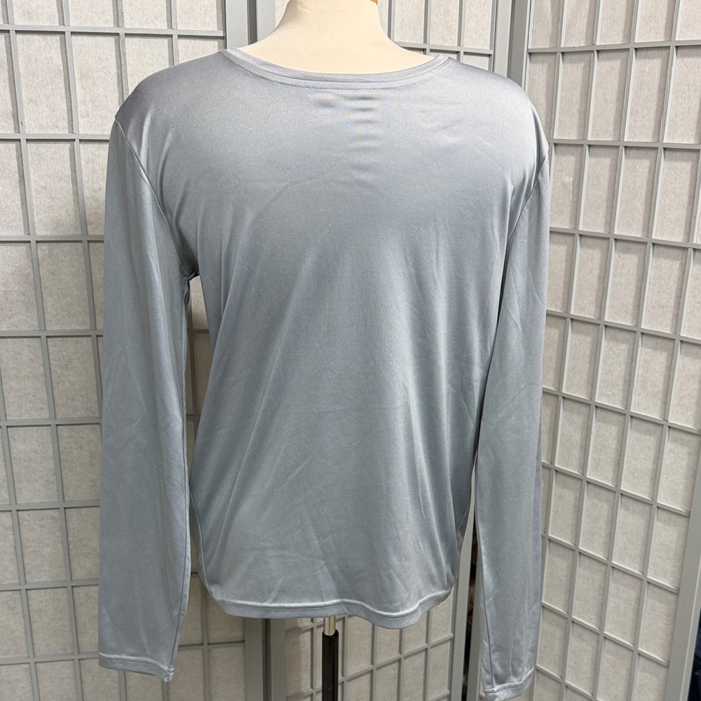 Men's Long-Sleeve Performance Tee - Light Gray